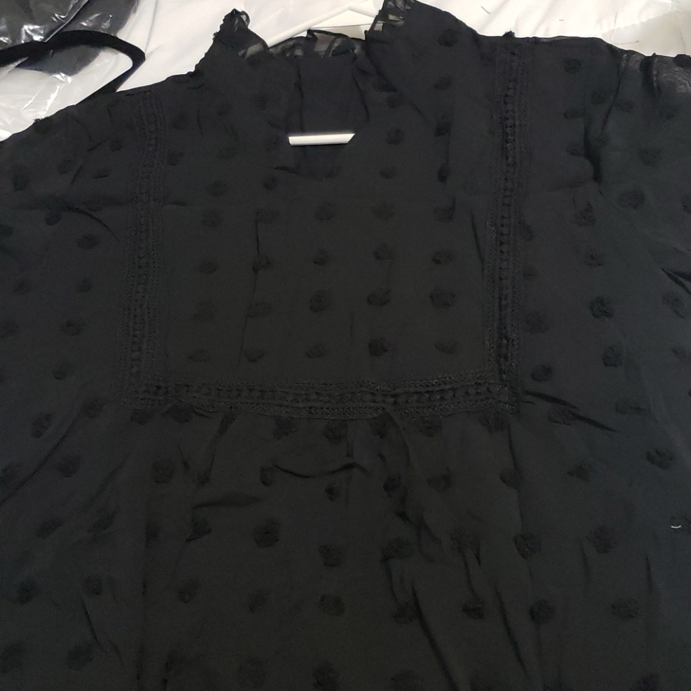 ♥️New boutique black swiss dot top - Picture 5 of 7